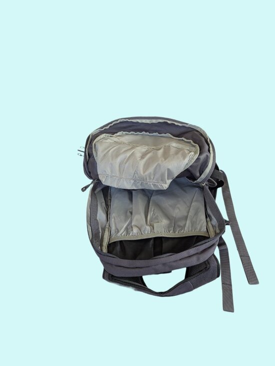 Osprey Daylite H2O Pack with mesh side pockets main image 11